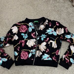 Floral Embroidered Black Bomber Jacket United colors of Benetton